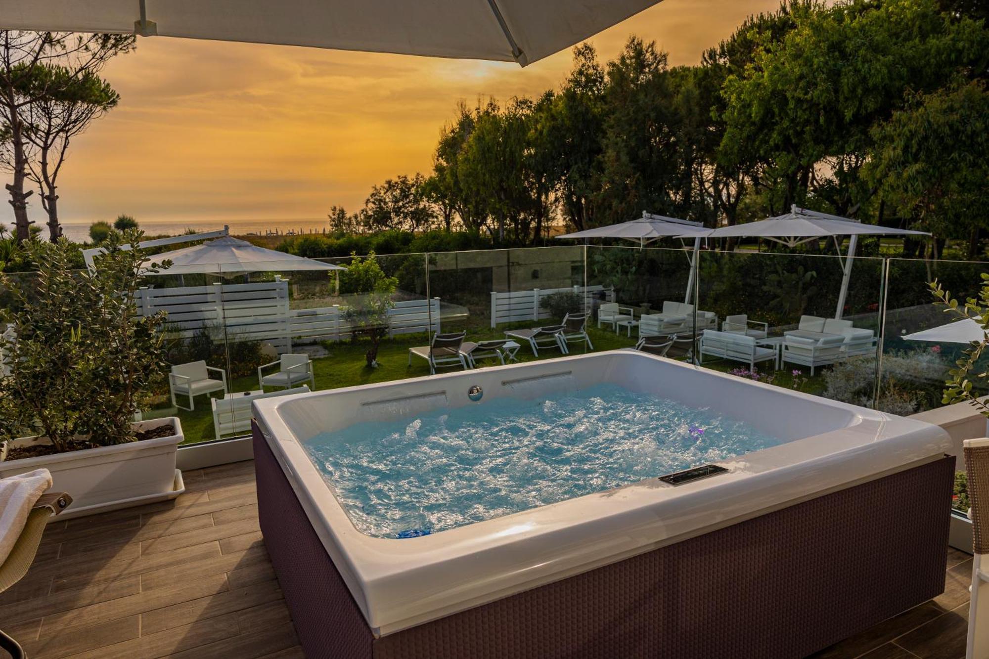 Aquamaris Design Suite & Spa Paestum Kültér fotó